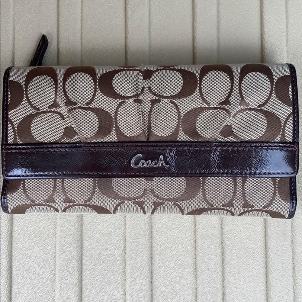 Coach wallet